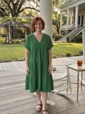 Chic Soul Women’s V-Neck Tiered Green Casual Dress